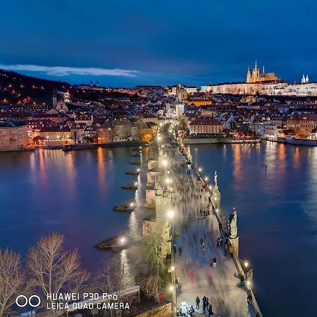 H+ Apartman Letiste Praha Lägenhet Exteriör bild